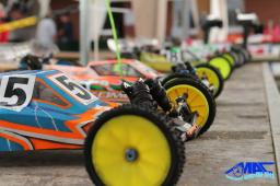 2013 ﻿﻿﻿﻿August Offroad 2WD DM